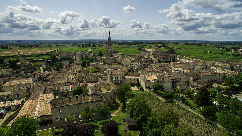 Saint-Emilion-aerial photographer bordeaux